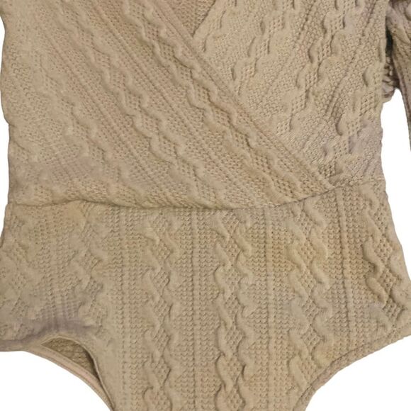 Meek Tan Cable Knit Surplice Bodysuit Size Small - Picture 5 of 11